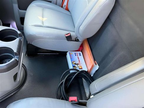Used 2017 Ford E-450 and Econoline 450 Super Duty w/ Power Windows & Locks Group RWD image 16
