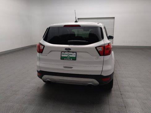 Used 2019 Ford Escape SE FWD image 7