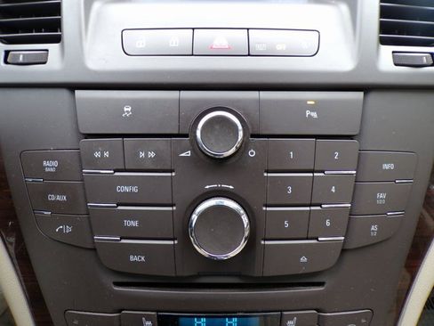 Used 2011 Buick Regal CXL w/ RL4 Preferred Equipment Group image 26