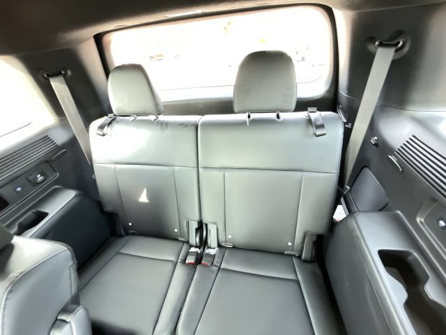 Used 2025 Hyundai Santa Fe Calligraphy FWD image 18