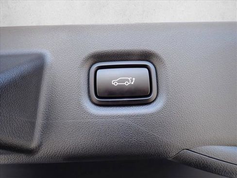 Used 2025 Hyundai Ioniq 5 Limited AWD/4WD image 9