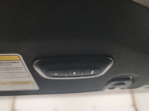 Used 2023 Jeep Gladiator Sport image 22