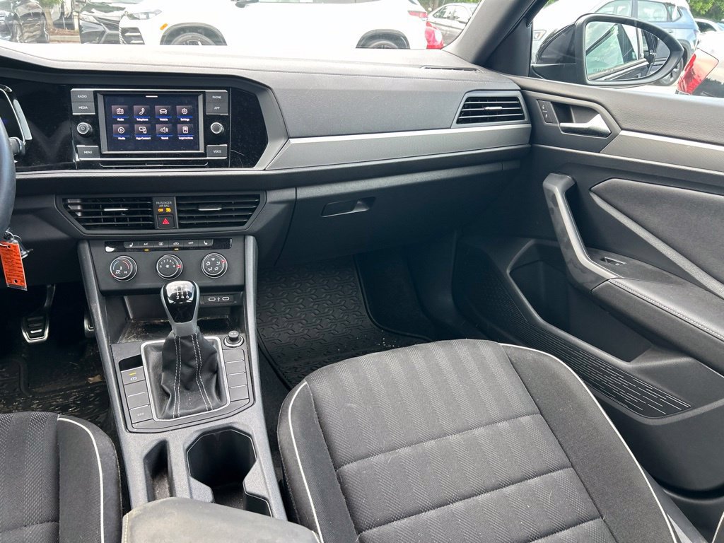 Certified 2024 Volkswagen Jetta Sport FWD image 11