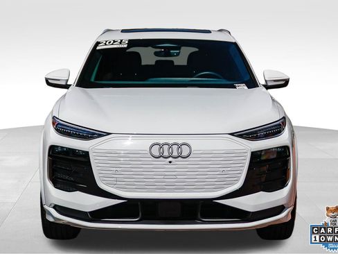 Certified 2025 Audi Q6 e-tron Premium Plus w/ Premium Plus image 2