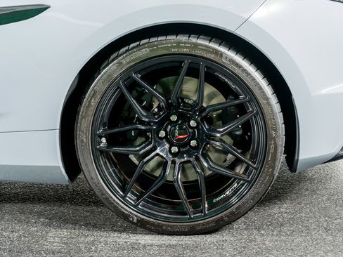 Used 2025 Chevrolet Corvette Z06 image 16