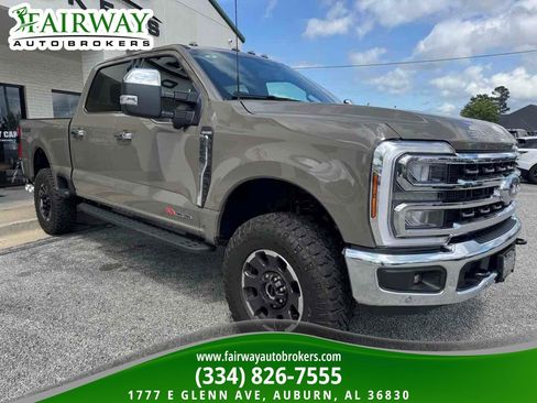 Used 2026 Ford F350 King Ranch w/ Tremor Off-Road Package AWD/4WD image 4