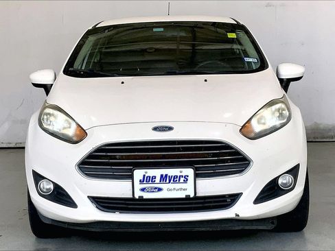 Used 2019 Ford Fiesta SE w/ Equipment Group 201A FWD image 3