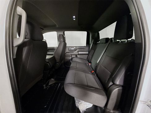 New 2026 GMC Sierra 2500 Pro w/ Convenience Package image 16
