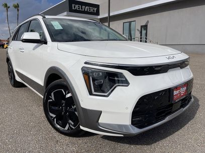 New 2023 Kia Niro Wave