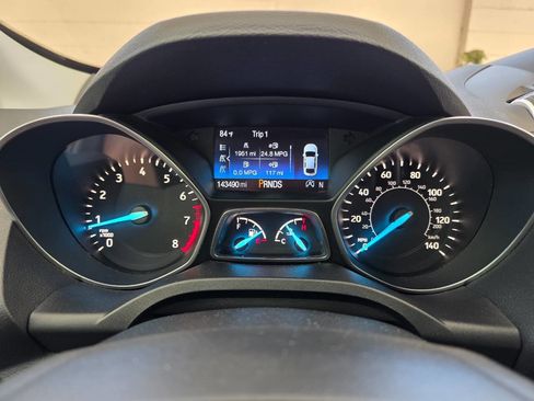 Used 2017 Ford Escape Titanium w/ Equipment Group 301A FWD image 15