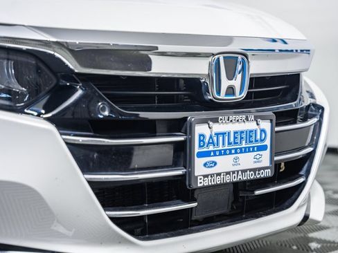 Used 2022 Honda Accord Touring image 12