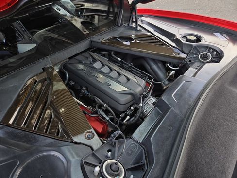 Used 2021 Chevrolet Corvette Stingray Premium Cpe w/ Z51 Performance Package image 43