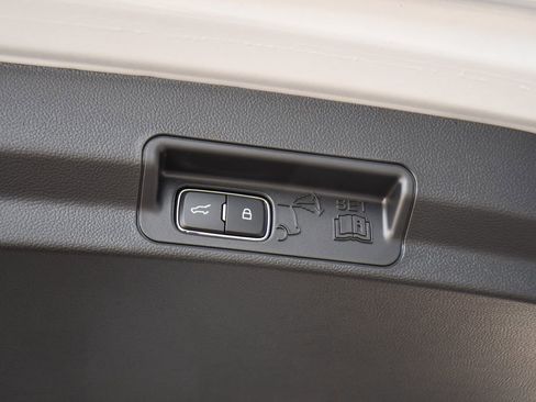 New 2026 Ford Explorer Active w/ Active Comfort Package image 20