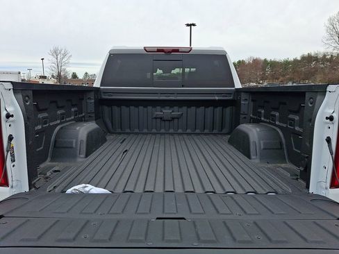 New 2026 Chevrolet Silverado 1500 ZR2 w/ ZR2 Bison Edition AWD/4WD image 21