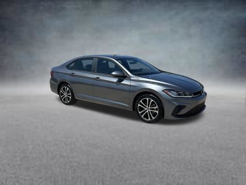Certified 2026 Volkswagen Jetta Sport FWD image 9