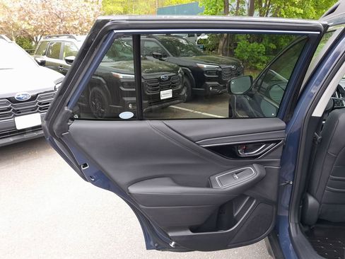 Used 2023 Subaru Outback Limited AWD/4WD image 30