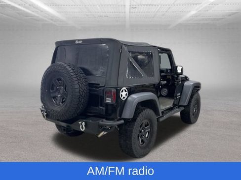 Used 2016 Jeep Wrangler Sport w/ Connectivity Group AWD/4WD image 11