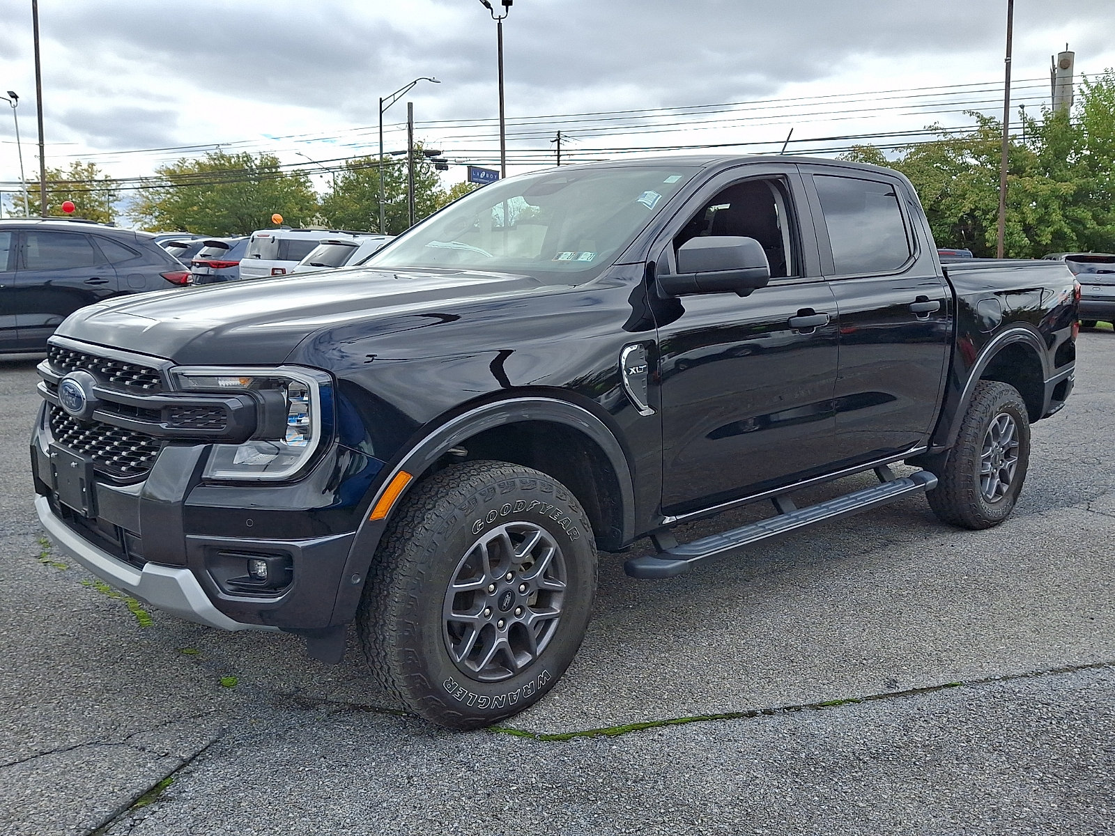 Used 2024 Ford Ranger XLT AWD/4WD image 3