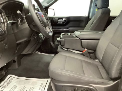 Used 2025 Chevrolet Silverado 1500 Custom AWD/4WD image 13