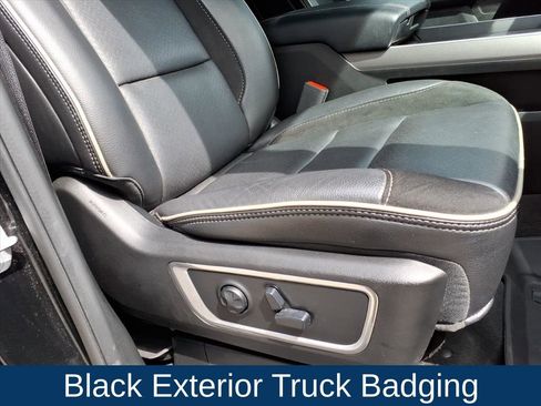 Used 2021 RAM 1500 Laramie w/ Night Edition image 29