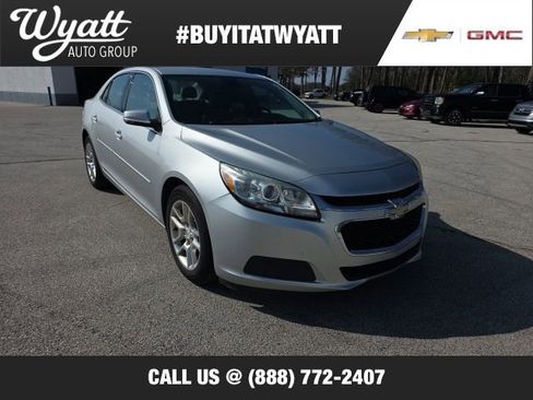 Used 2015 Chevrolet Malibu LT w/ Power Convenience Package image 1