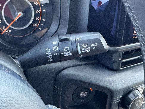 Used 2025 Jeep Wrangler Unlimited Sahara w/ Safety Group AWD/4WD image 22