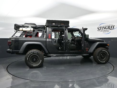 Used 2021 Jeep Gladiator Mojave w/ Trailer Tow Package image 27