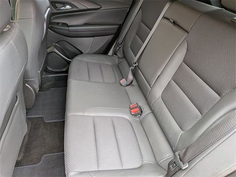 Used 2021 Chevrolet TrailBlazer RS w/ Technology Package image 21
