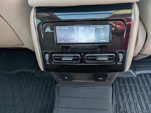 Certified 2023 Lincoln Aviator Reserve w/ Equipment Group 201A image 19