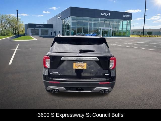 Used 2020 Ford Explorer Platinum w/ Premium Technology Package AWD/4WD image 7