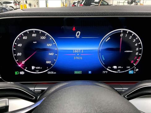 Used 2024 Mercedes-Benz GLE 450e 4MATIC image 26