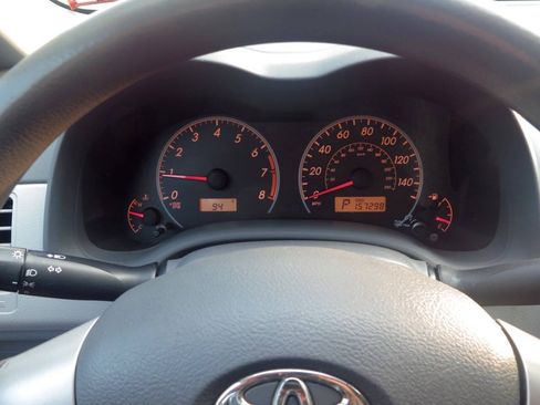 Used 2010 Toyota Corolla LE FWD image 9