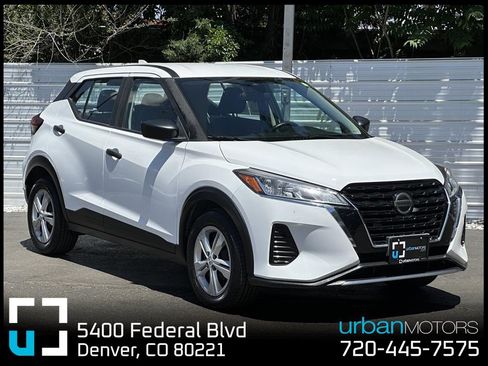 Used 2021 Nissan Kicks S FWD image 1