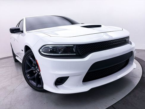 Used 2023 Dodge Charger R/T w/ Plus Group RWD image 7