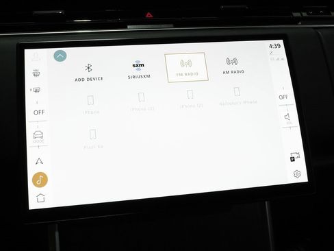 Used 2024 Land Rover Range Rover SE image 25