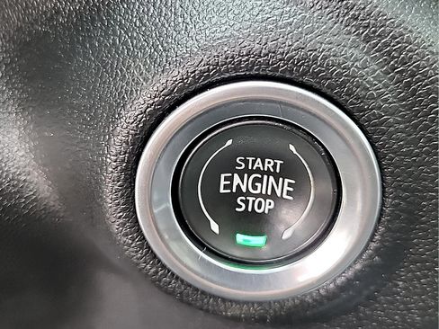 Used 2021 GMC Sierra 1500 AT4 w/ AT4 Premium Package AWD/4WD image 29