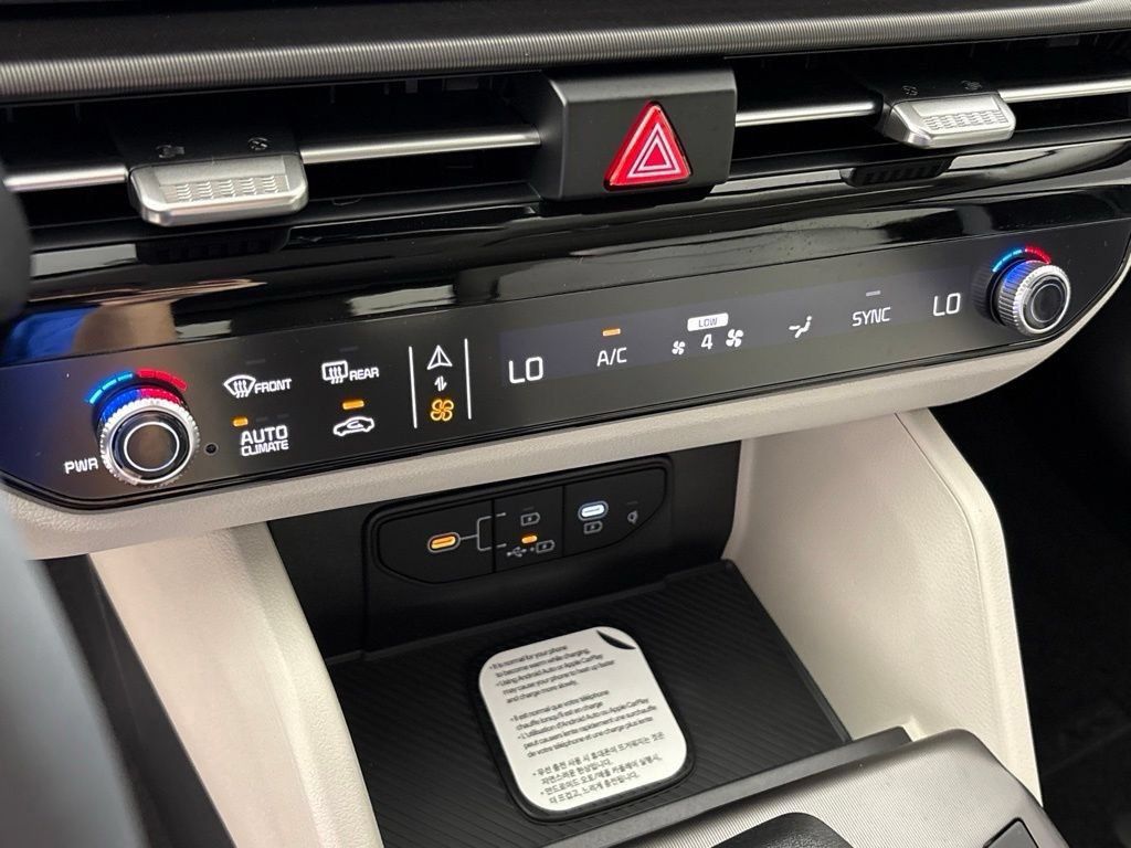 New 2026 Kia Sportage EX FWD image 38