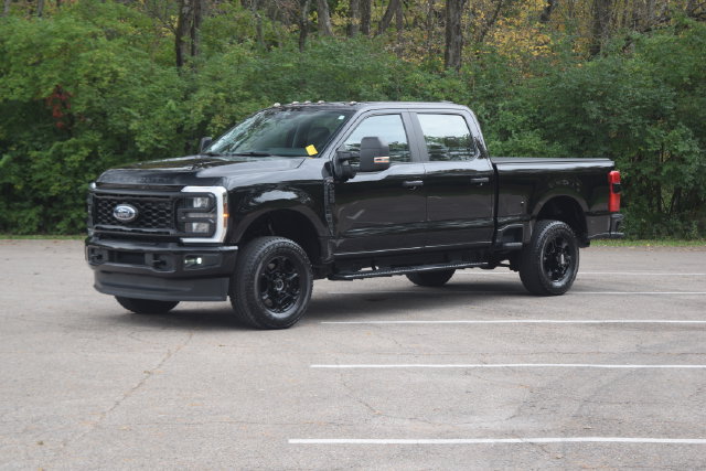 Used 2025 Ford F250 XL w/ STX Appearance Package AWD/4WD image 19