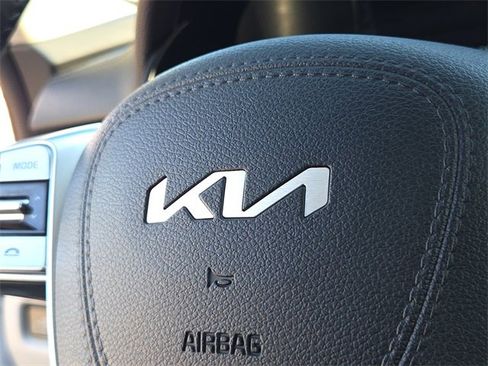 Used 2022 Kia Telluride EX w/ EX Premium Package image 26