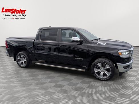 Used 2023 RAM 1500 Laramie AWD/4WD image 6