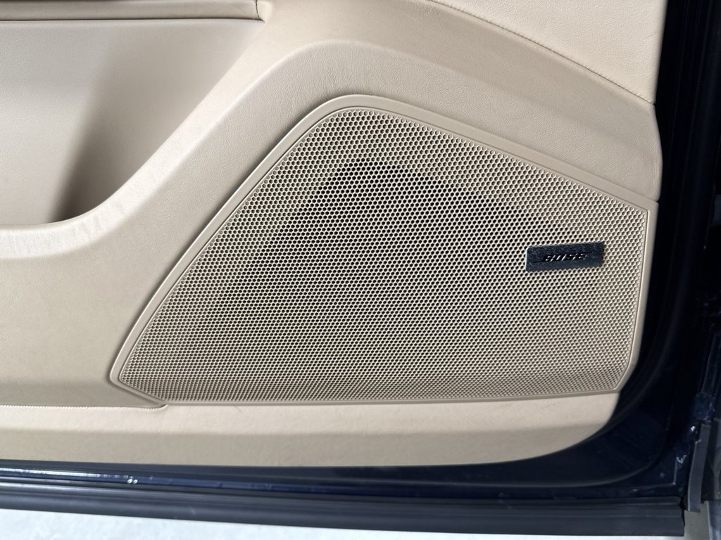 Certified 2024 Porsche Cayenne Coupe AWD/4WD image 34