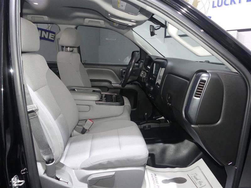 Used 2018 Chevrolet Silverado 1500 W/T w/ Black Out Edition AWD/4WD image 19