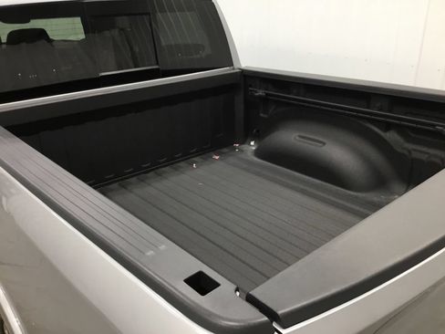 Used 2022 RAM 1500 Limited w/ Body-Colour Bumper Group AWD/4WD image 49