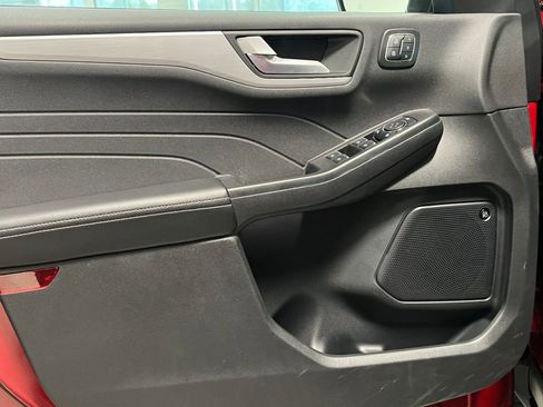 New 2024 Ford Escape SE w/ PHEV Premium Package FWD image 14