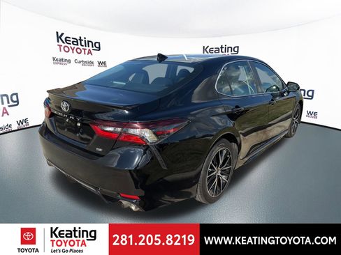 Certified 2024 Toyota Camry SE image 7
