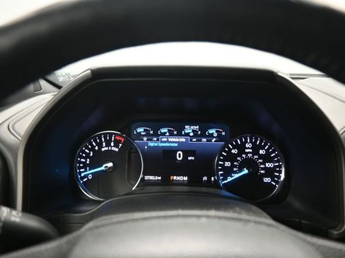 Used 2020 Ford Expedition XLT w/ Equipment Group 202A RWD image 10