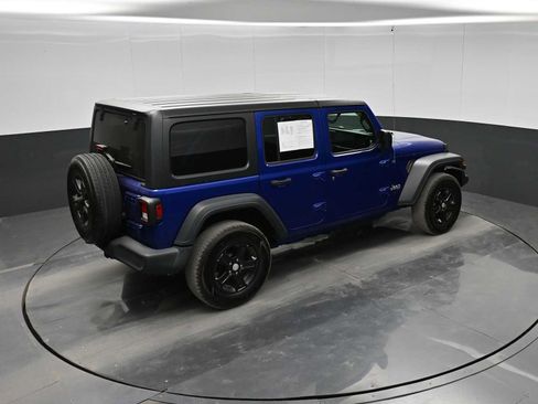 Used 2019 Jeep Wrangler Unlimited Sport S AWD/4WD image 31