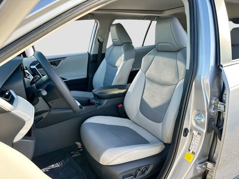 Used 2024 Toyota RAV4 Limited w/ Advanced Technology Package image 20