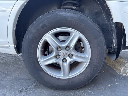 Used 2000 Lexus RX 300 4WD w/ Premium Pkg image 17