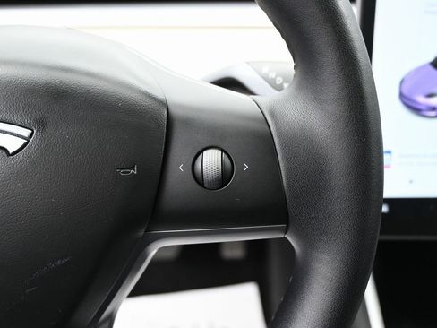 Used 2020 Tesla Model 3 Long Range image 18